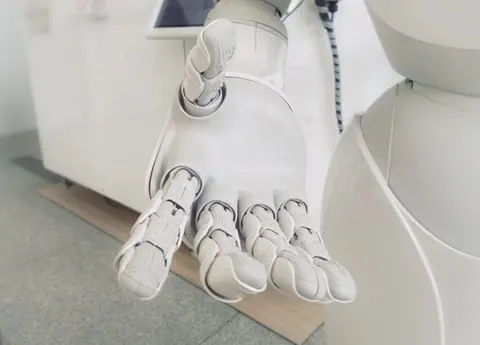 Adoption of the latest technologies img